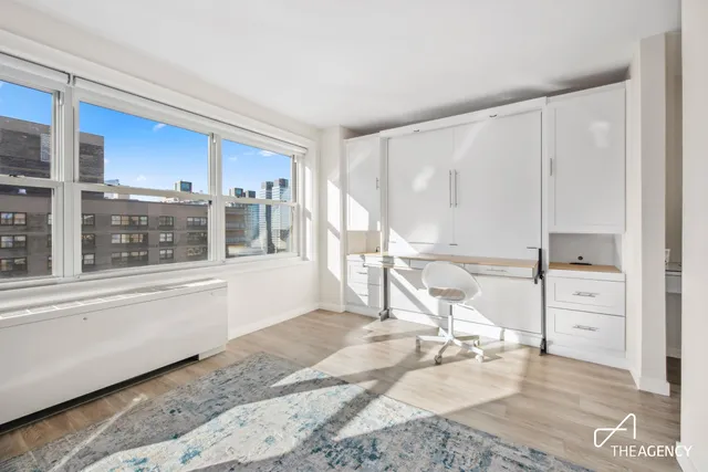 $650,000 | 150 West End Avenue, Unit 29N | Upper West Side