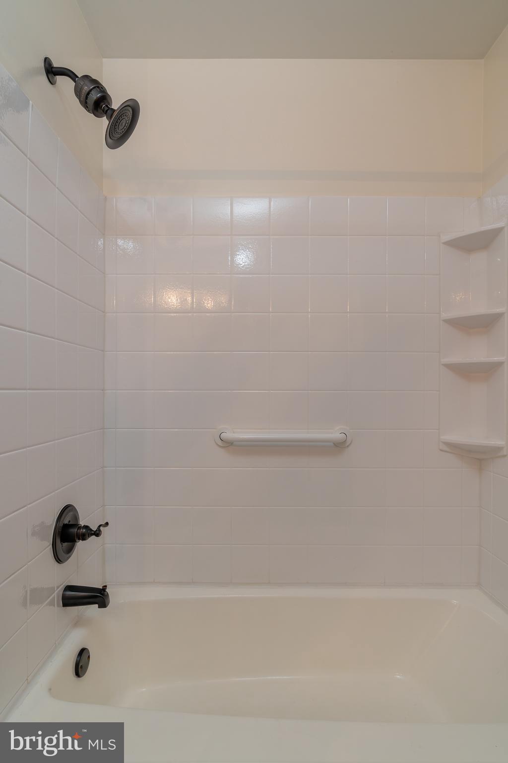 1297 Ridge Avenue Columbia, PA 17512 - Photo 15 of 33 Main Level Bath