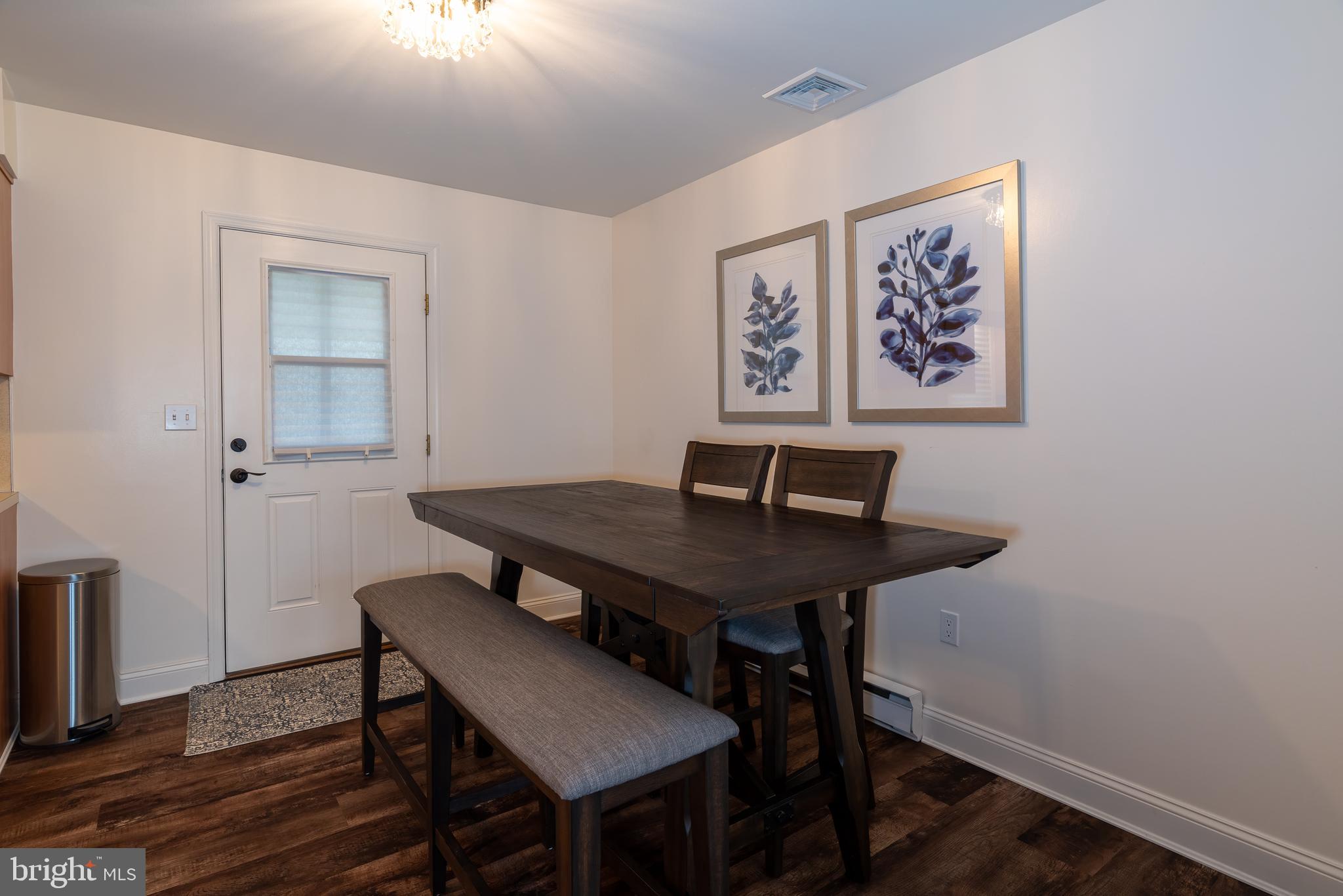 1297 Ridge Avenue Columbia, PA 17512 - Photo 10 of 33 Huge Dining Space