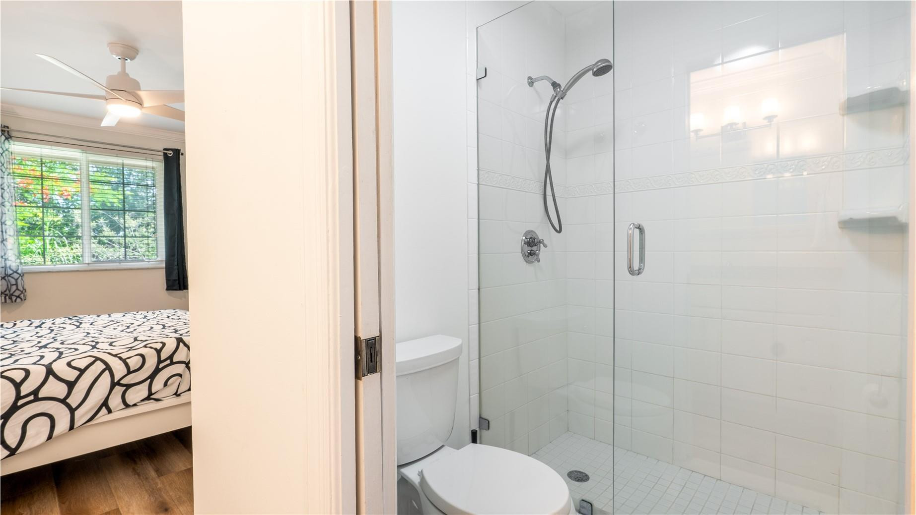 6525 Via Regina, Unit 100 Boca Raton, FL 33433 - Photo 18 of 33 Master Bathroom