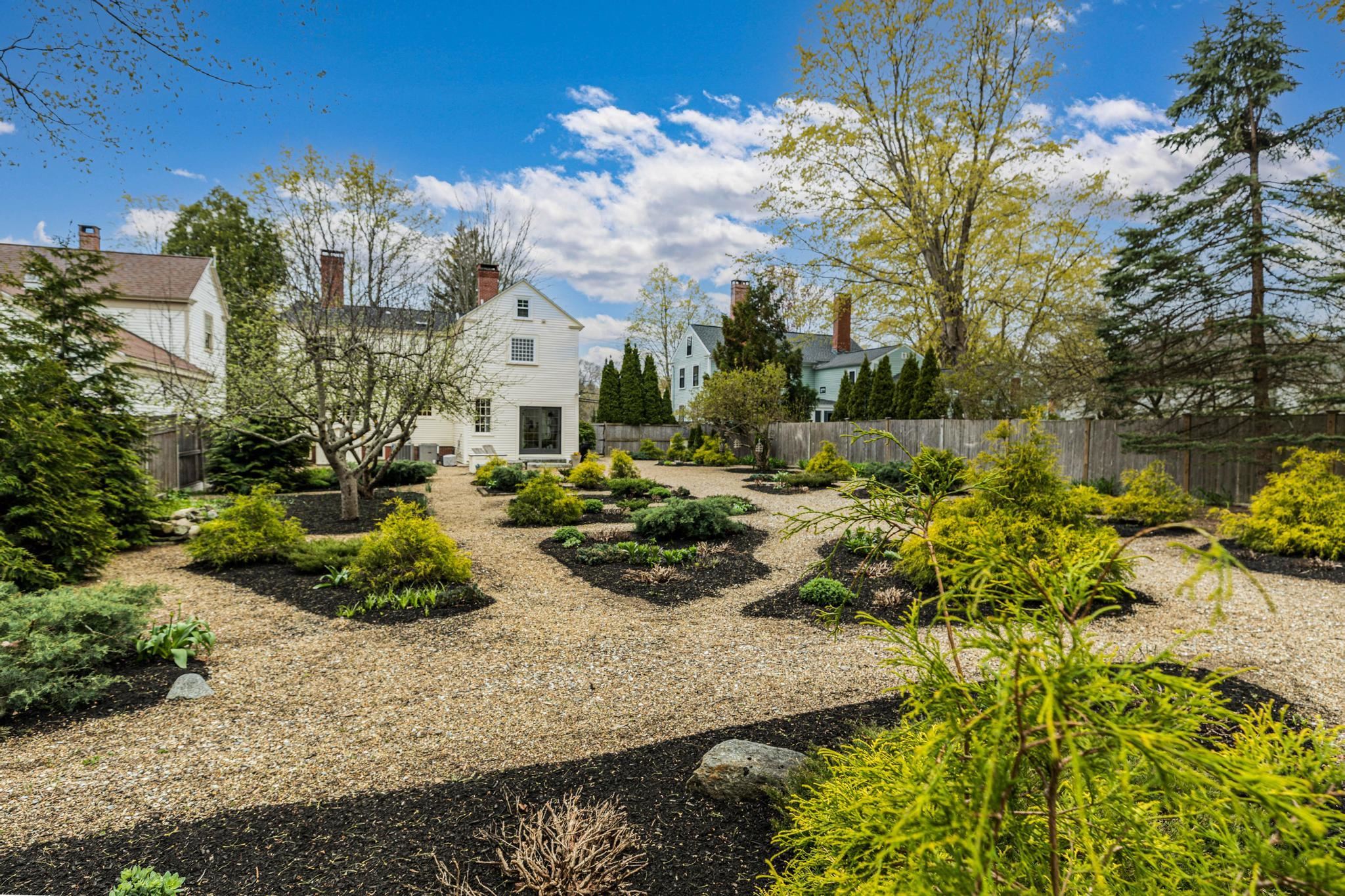 90 High Street Exeter, NH 03833 - Photo 2 of 38