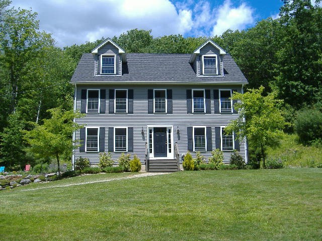 53 Tan Road Pittsfield, NH 03263 - Photo 2 of 40