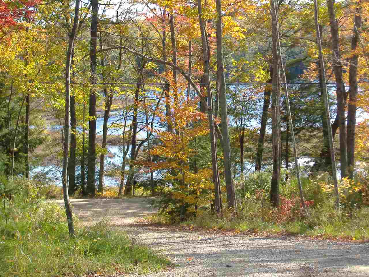53 Tan Road Pittsfield, NH 03263 - Photo 4 of 40