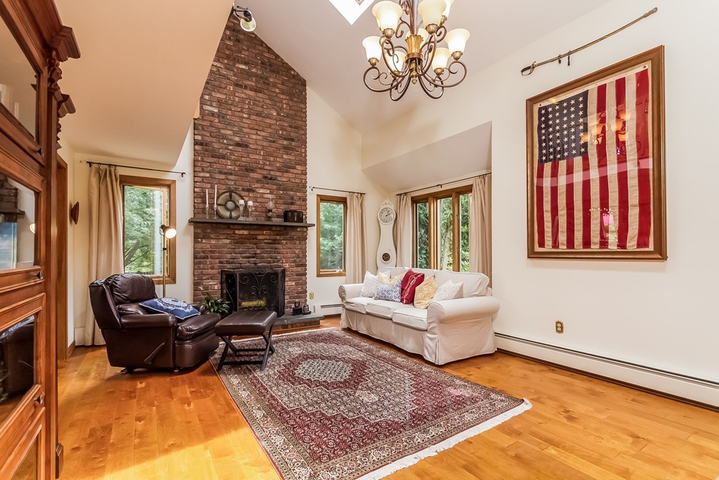 148 High Street Ashland, MA 01721 - Photo 3 of 28