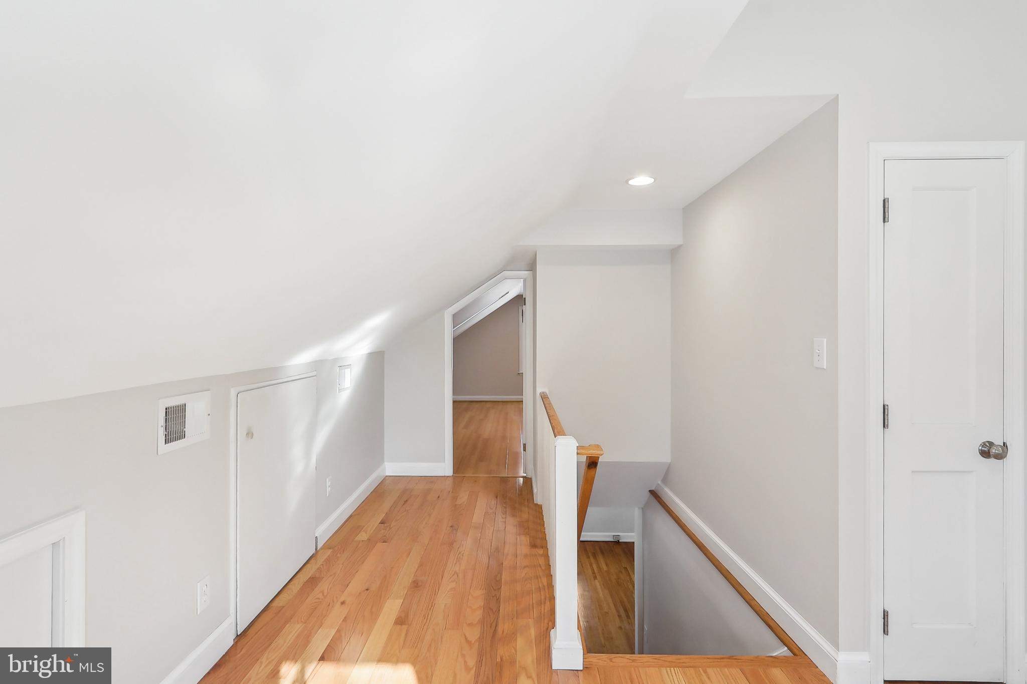 714 Chesapeake Avenue Silver Spring, MD 20910 - Photo 34 of 63 2nd Floor