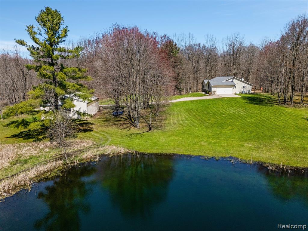 7312 Linden Road Fenton, MI 48430 - Photo 44 of 65