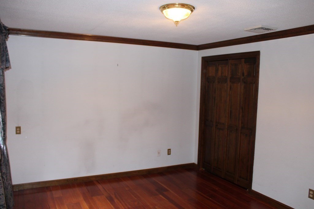 141 Fomer Road Southampton, MA 01073 - Photo 26 of 37