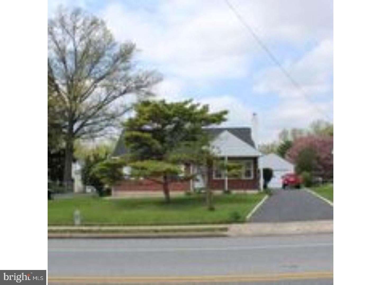 216 Brookhaven Road Brookhaven, PA 19015 - Photo 2 of 18 Gallery Image 2