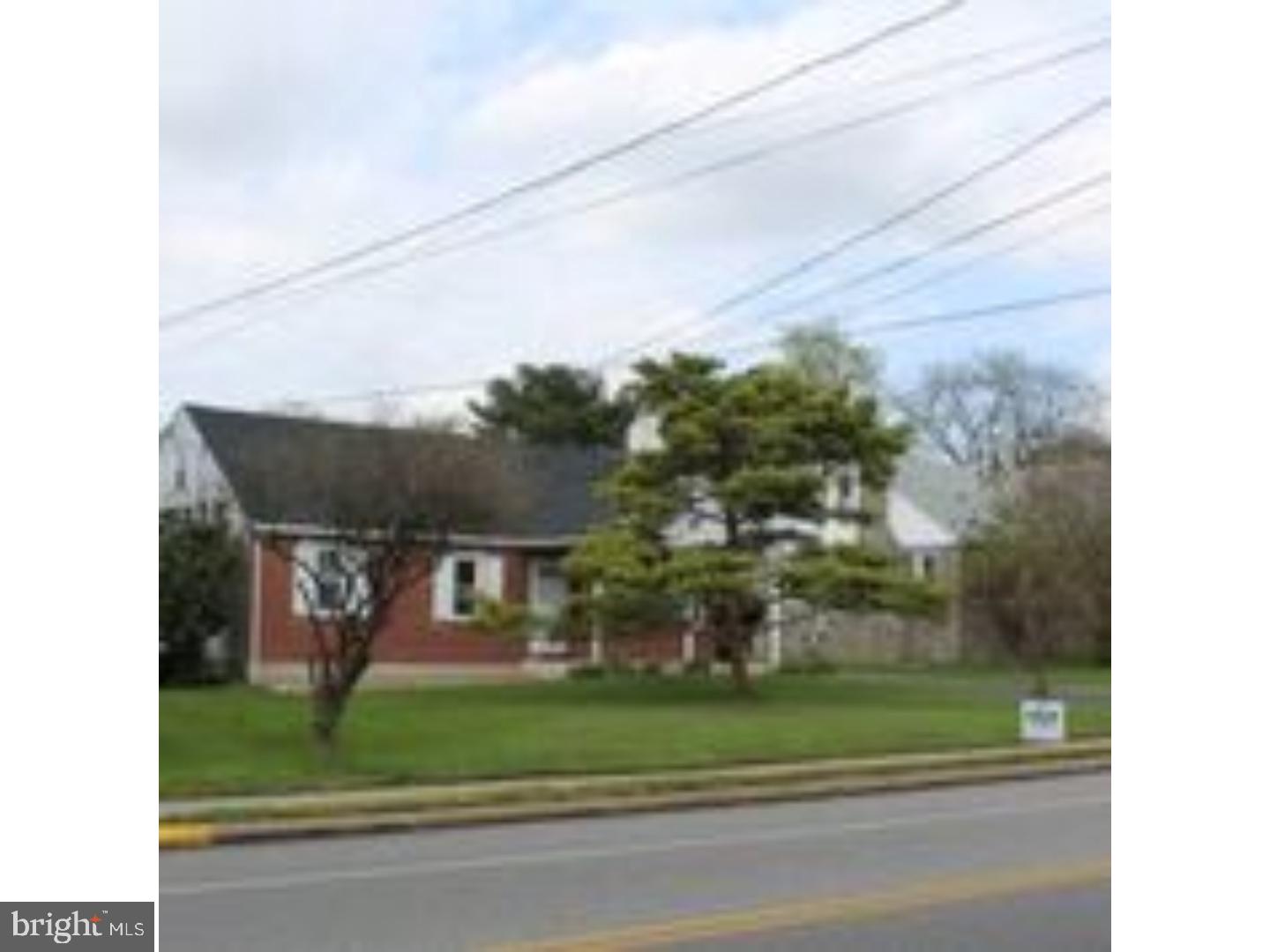 216 Brookhaven Road Brookhaven, PA 19015 - Photo 4 of 18 Gallery Image 4