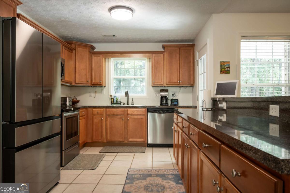 181 Williams McCurley Road Winterville, GA 30683 - Photo 7 of 39