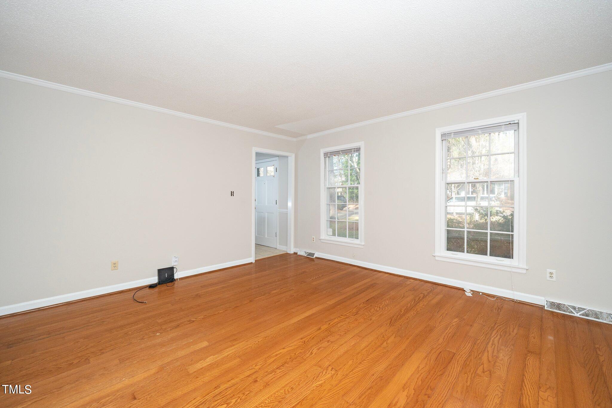 5705 Timber Ridge Drive Raleigh, NC 27609 - Photo 12 of 31 8-web-or-mls-5705 Timber RIdge Dr (2 of