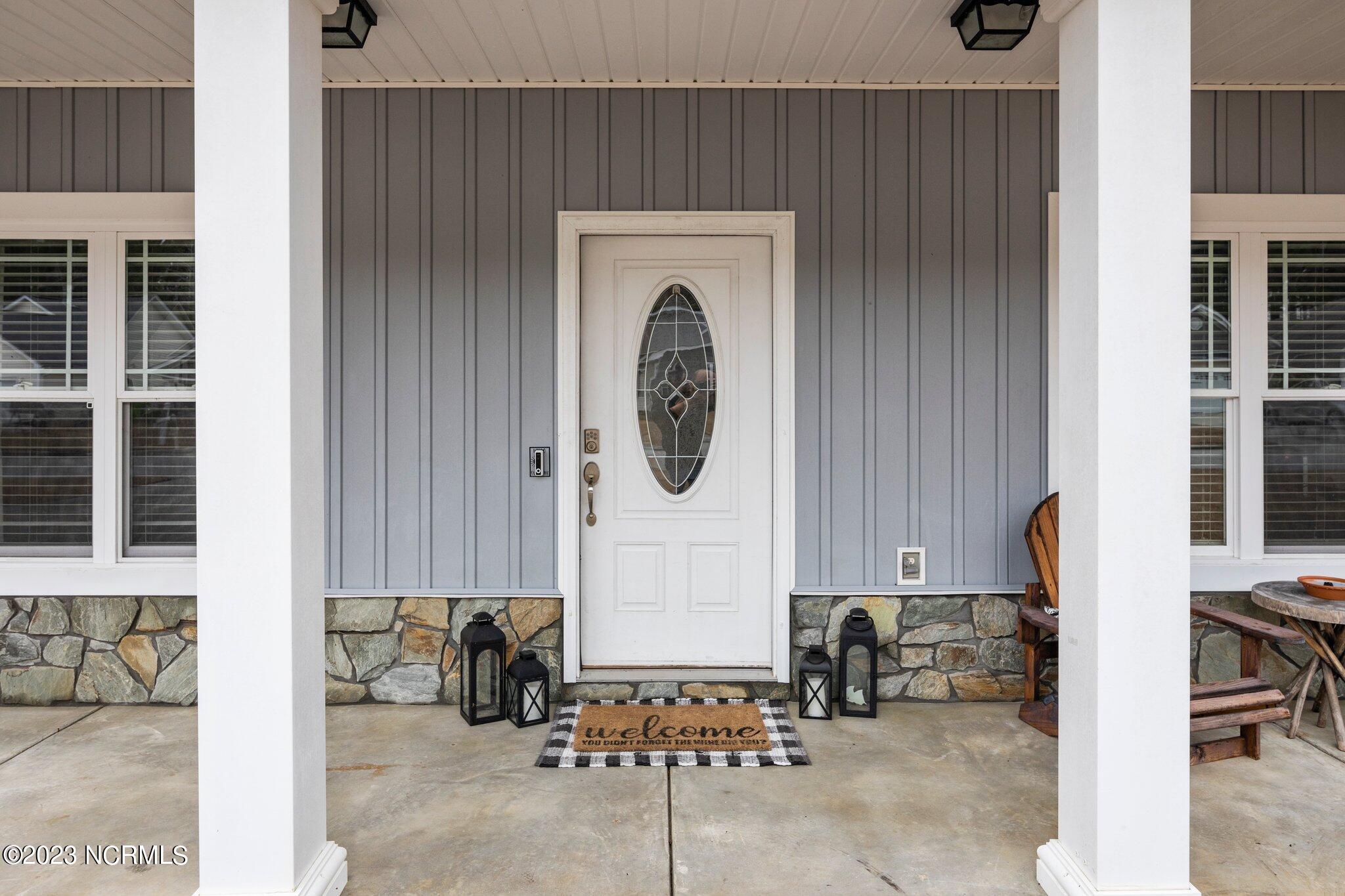 275 Station House Road New Bern, NC 28562 - Photo 26 of 42 4-web-or-mls-2I3A0004 - Copy - Copy