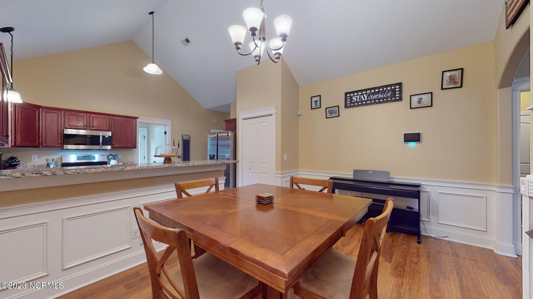 275 Station House Road New Bern, NC 28562 - Photo 8 of 42 27-web-or-mls-275-STATION-HOUSE-ROAD-NEW