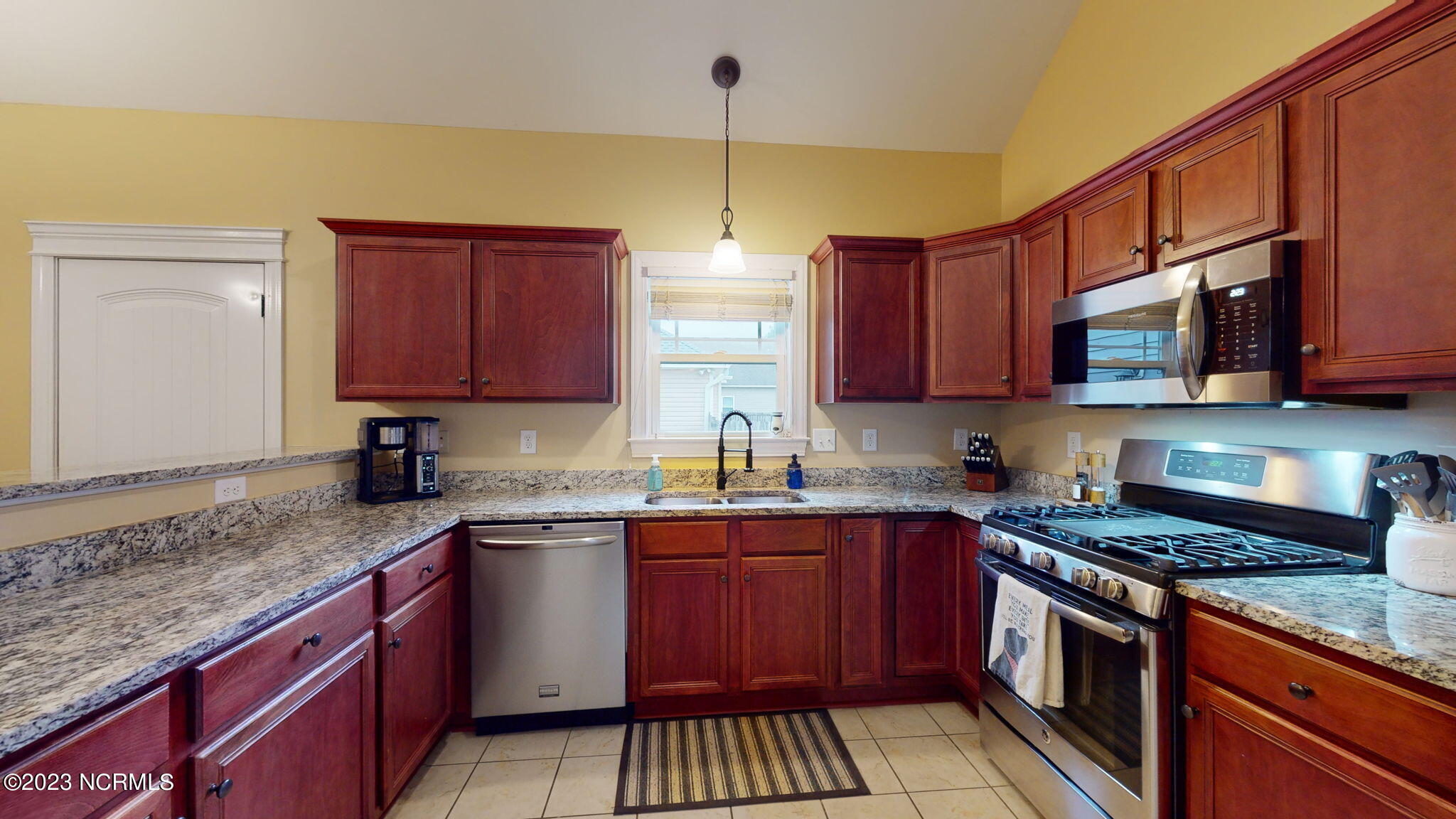 275 Station House Road New Bern, NC 28562 - Photo 10 of 42 29-web-or-mls-275-STATION-HOUSE-ROAD-NEW