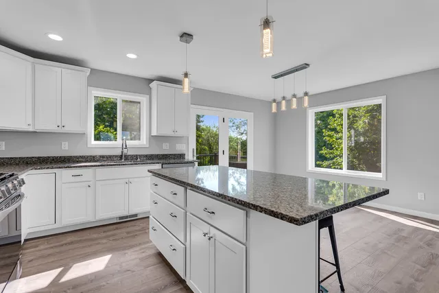 $539,000 | 6835 South Price Lake Drive, Jackson, MI 49201