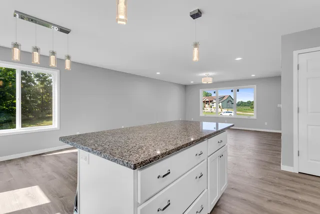 $539,000 | 6835 South Price Lake Drive, Jackson, MI 49201