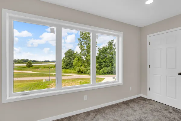 $529,000 | 6835 South Price Lake Drive, Jackson, MI 49201