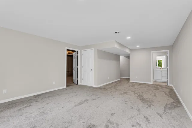 $539,000 | 6835 South Price Lake Drive, Jackson, MI 49201