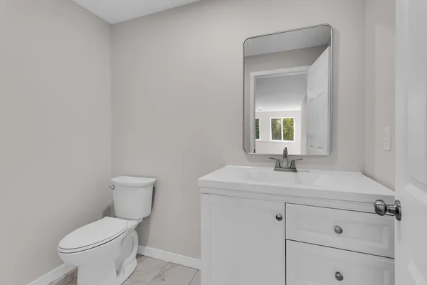 $529,000 | 6835 South Price Lake Drive, Jackson, MI 49201