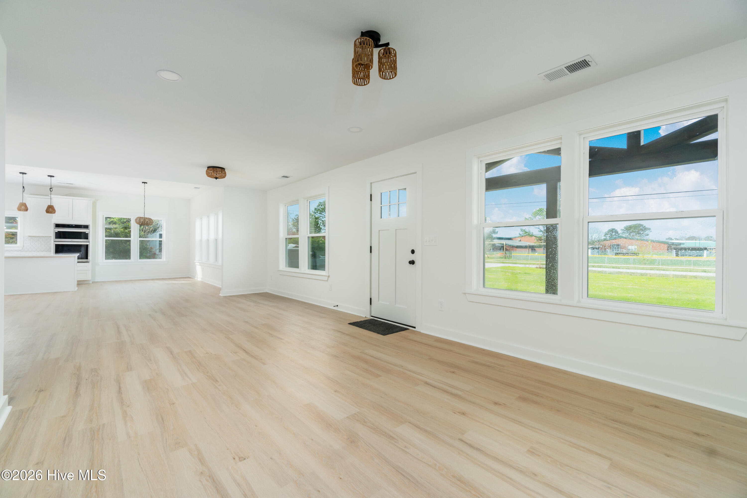 458 Campen Road Beaufort, NC 28516 - Photo 8 of 32 beyc696e718a7efd5