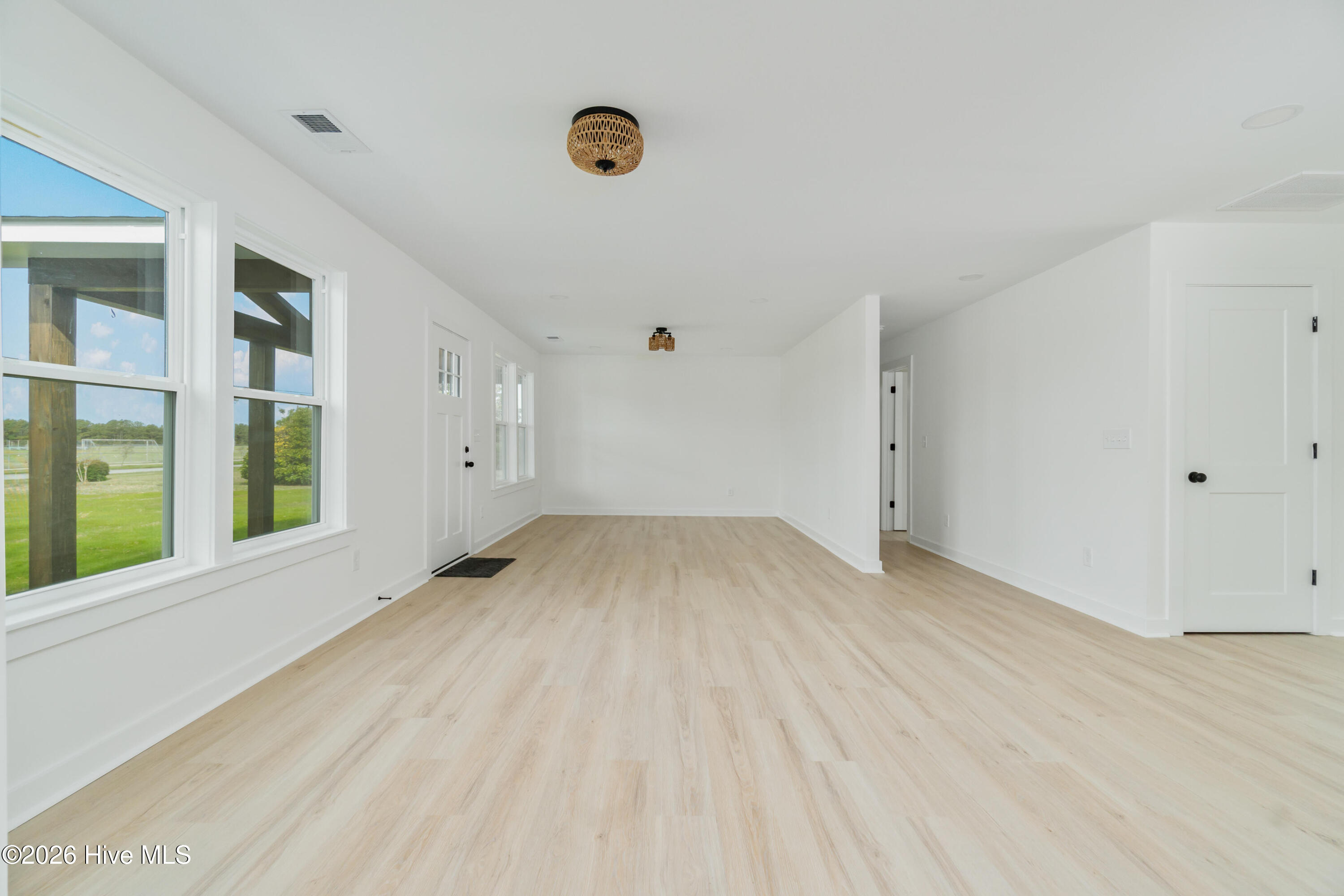 458 Campen Road Beaufort, NC 28516 - Photo 10 of 32 beyc696e71899e3a3