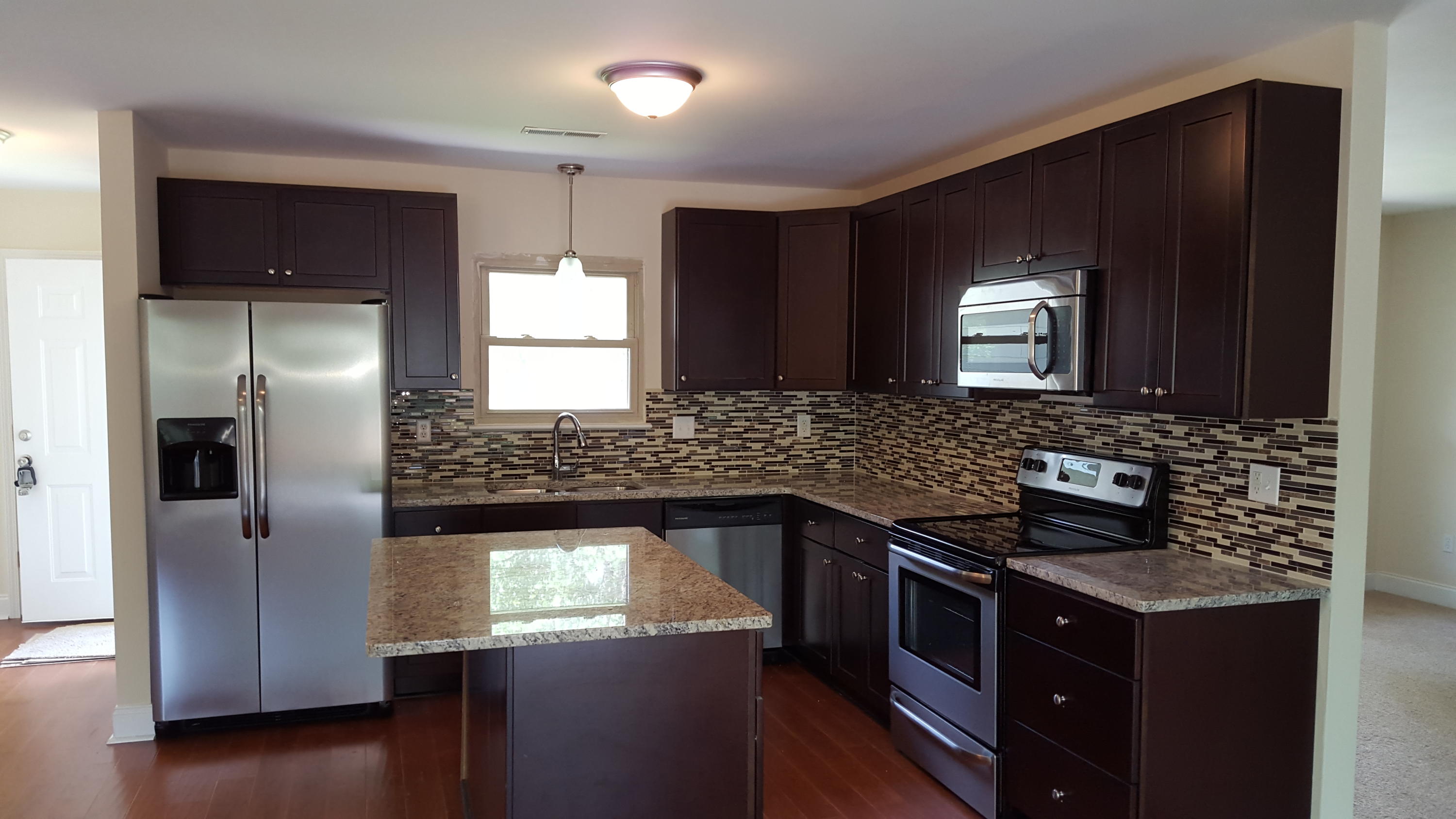 423 Temple Road Ladson, SC 29456 - Photo 8 of 18 20150612_144841