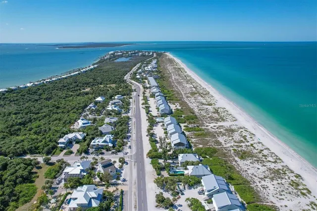 a view of an ocean view