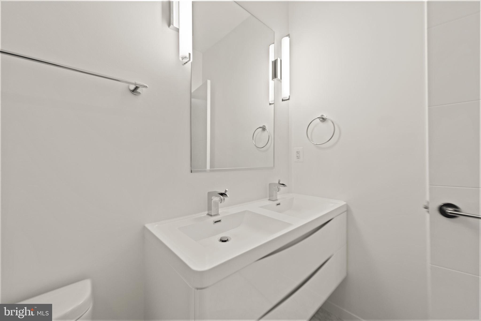 1404 Decatur Street Northwest Washington, DC 20011 - Photo 19 of 32 Hall Full Bath