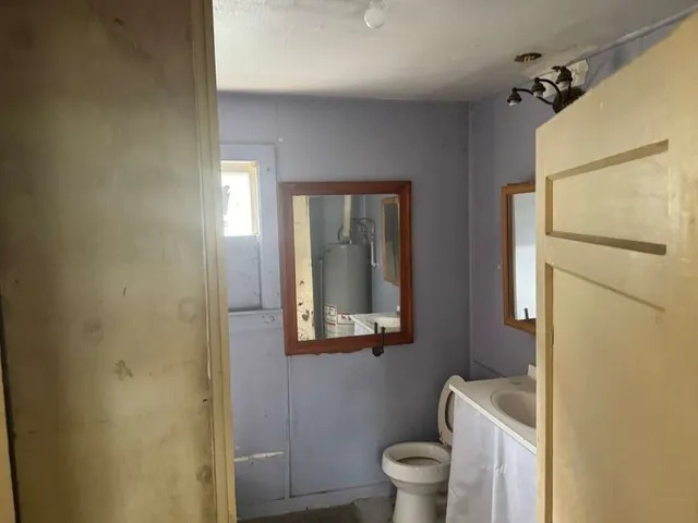 $26,999 | 712 Park Street, Sinton, TX 78387