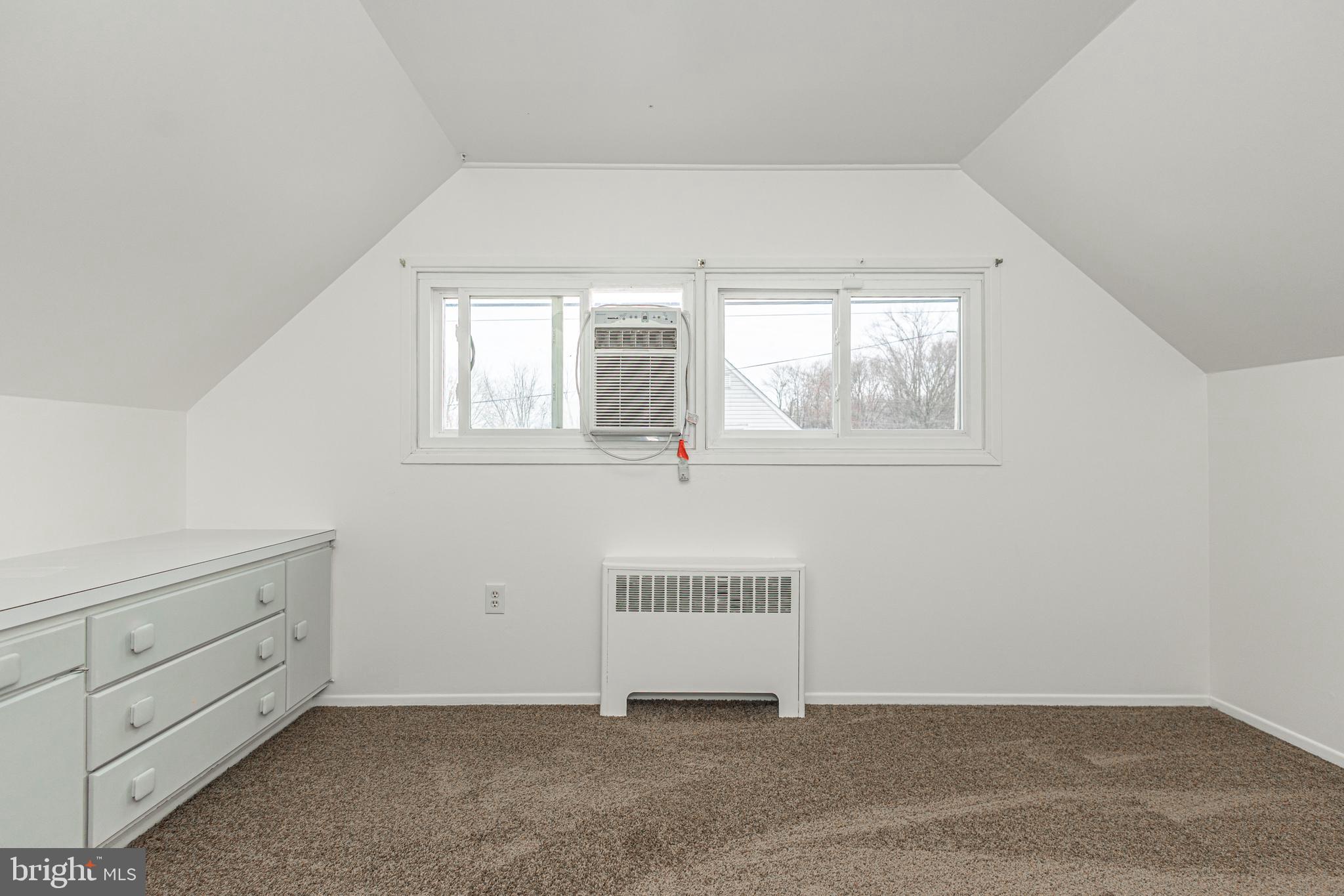 131 Hedge Road Levittown, PA 19056 - Photo 15 of 22