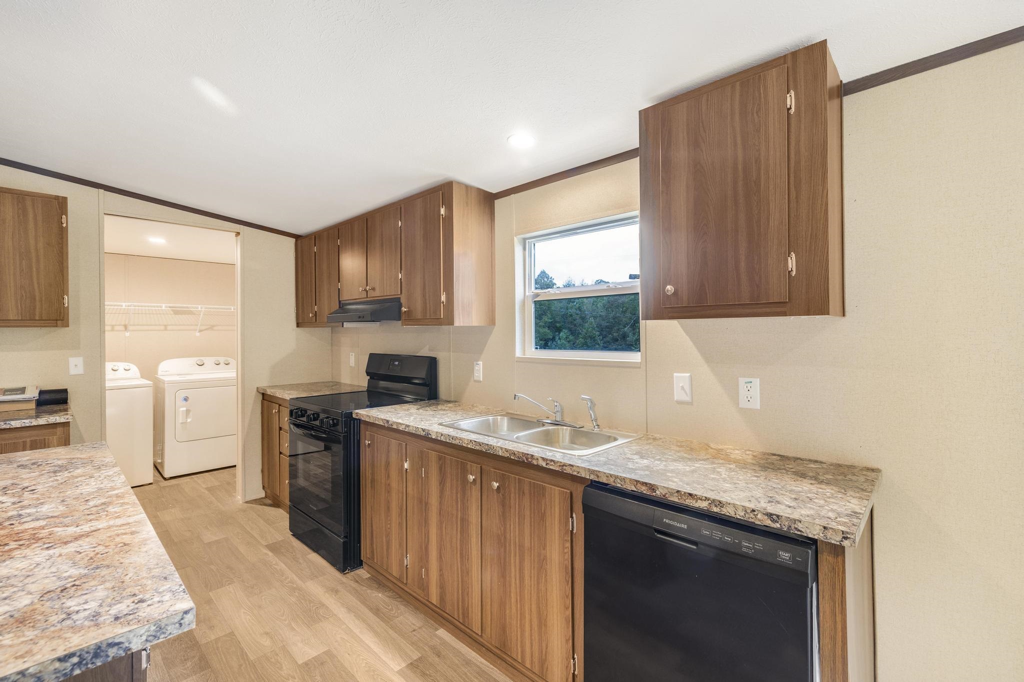 54309 Klasnich Road Perdido, AL 36562 - Photo 10 of 29 Kitchen