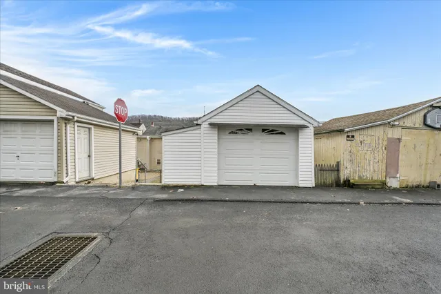 a picture of a bench in a building