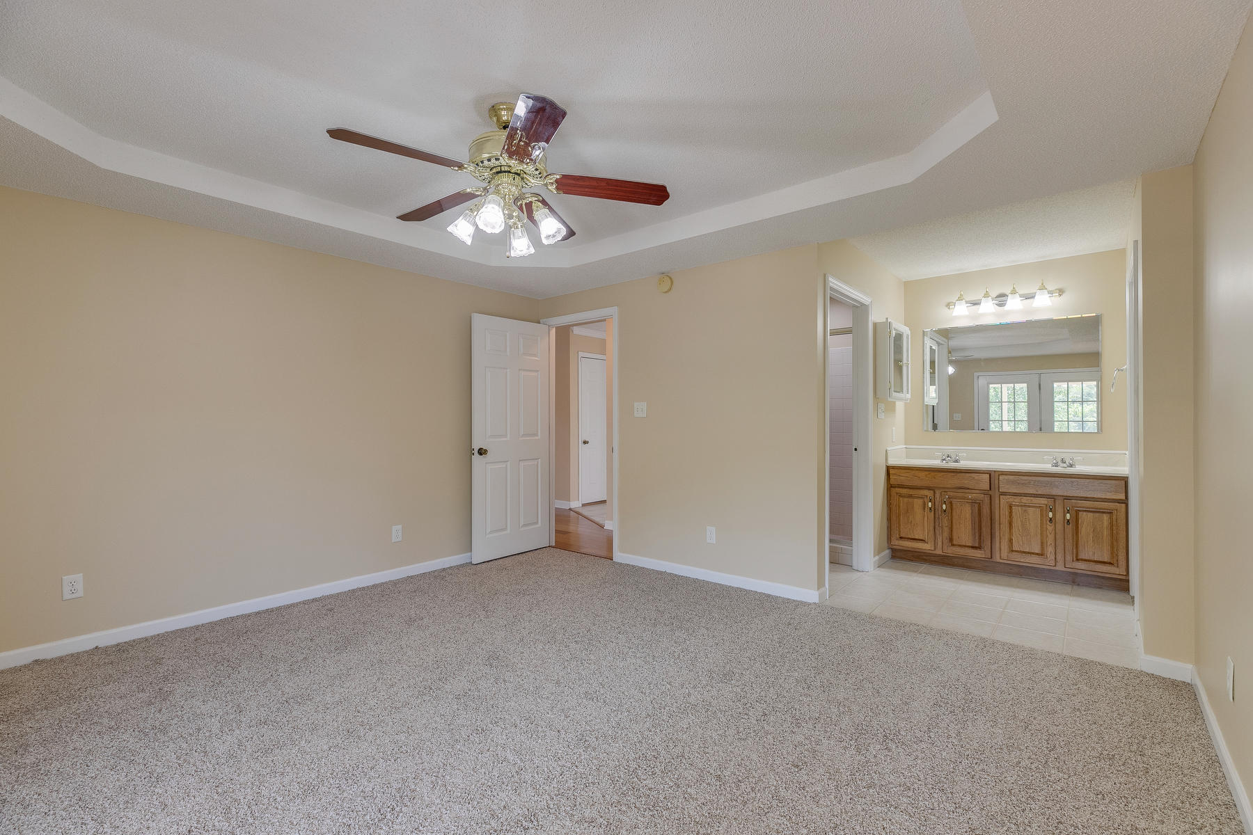 649 Allison Road Piney Flats, TN 37686 - Photo 21 of 48 021