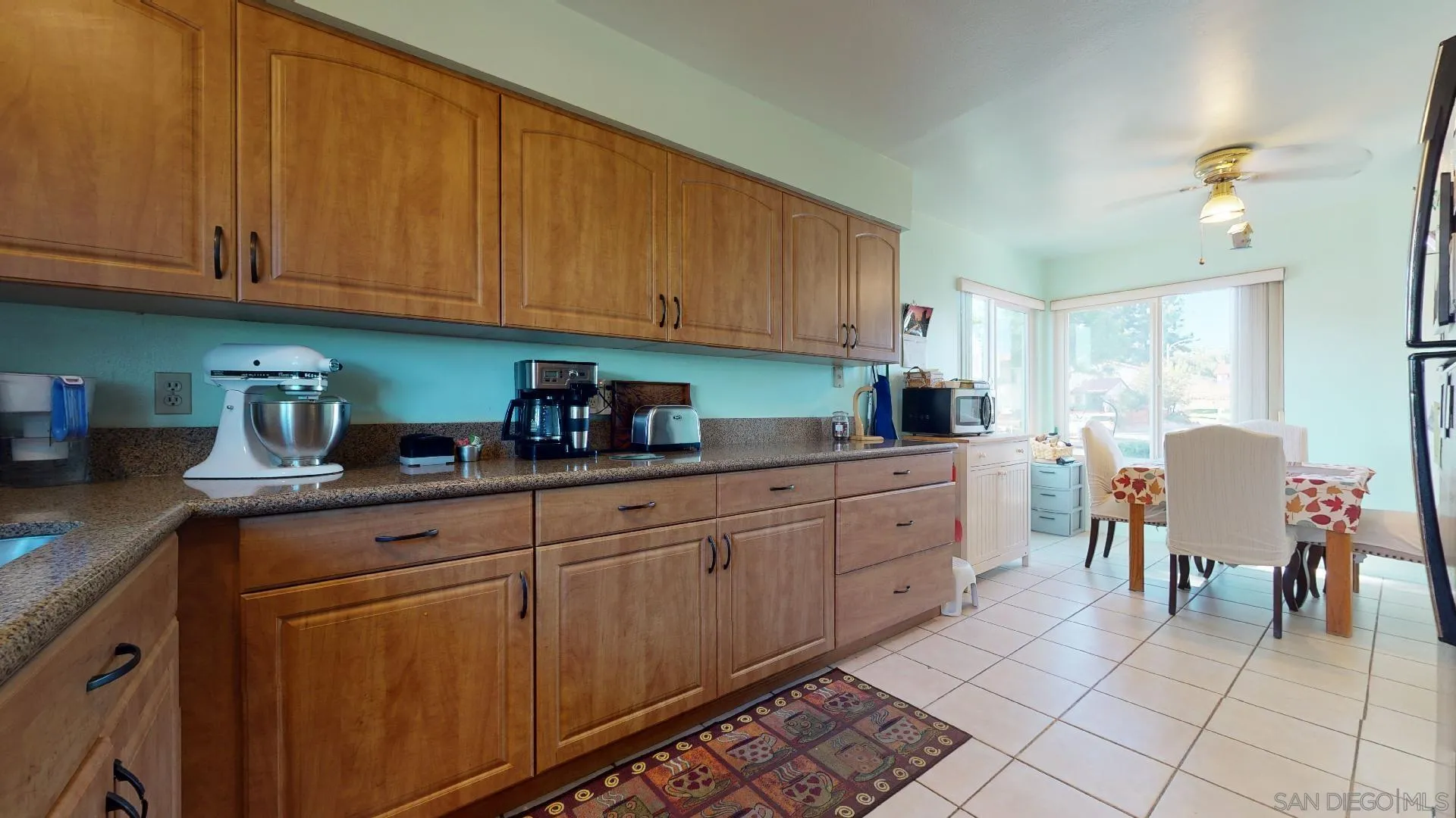 2515 Stonecipher Lane Spring Valley, CA 91977 - Photo 3 of 27 Gallery Image 3