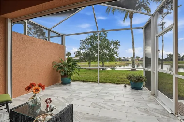 $469,000 | 14282 Manchester Drive, Naples, FL 34114