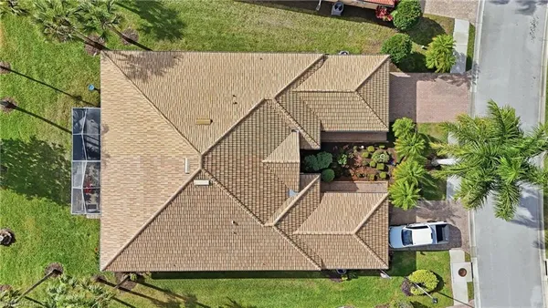 $469,000 | 14282 Manchester Drive, Naples, FL 34114