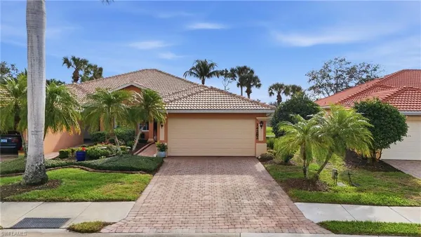 $469,000 | 14282 Manchester Drive, Naples, FL 34114