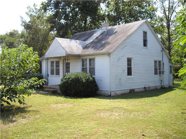 1745 John R Hill Road Lewisburg, TN 37091 - Photo 3 of 16 Gallery Image 3