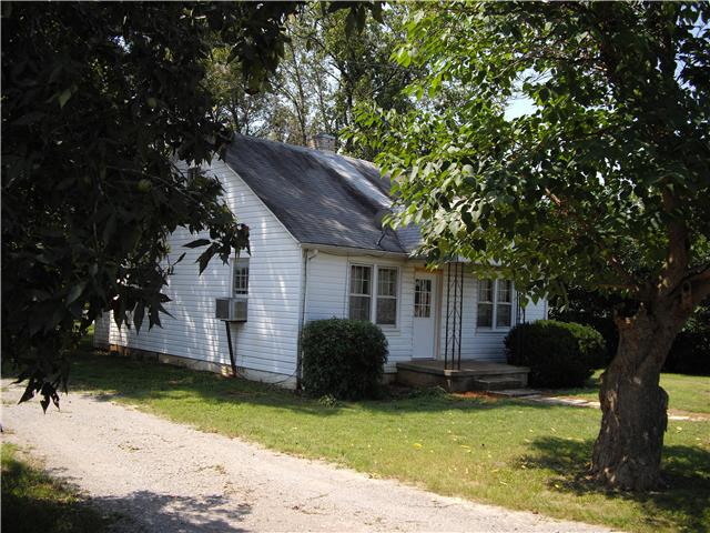 1745 John R Hill Road Lewisburg, TN 37091 - Photo 6 of 16 Gallery Image 6