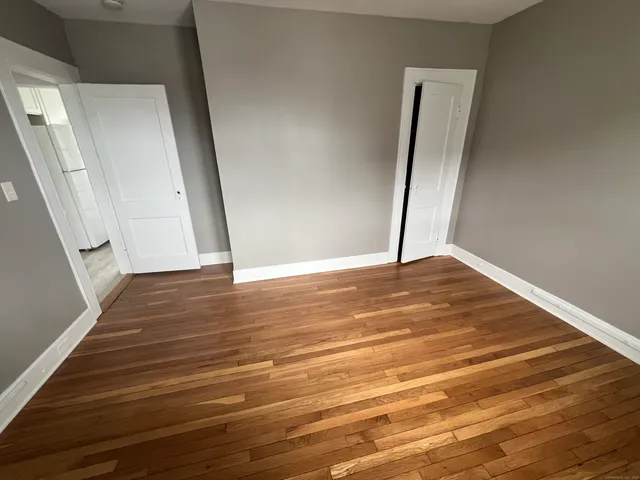 $1,900 | 389 Hawley Avenue, Unit 3, Bridgeport, CT 06606