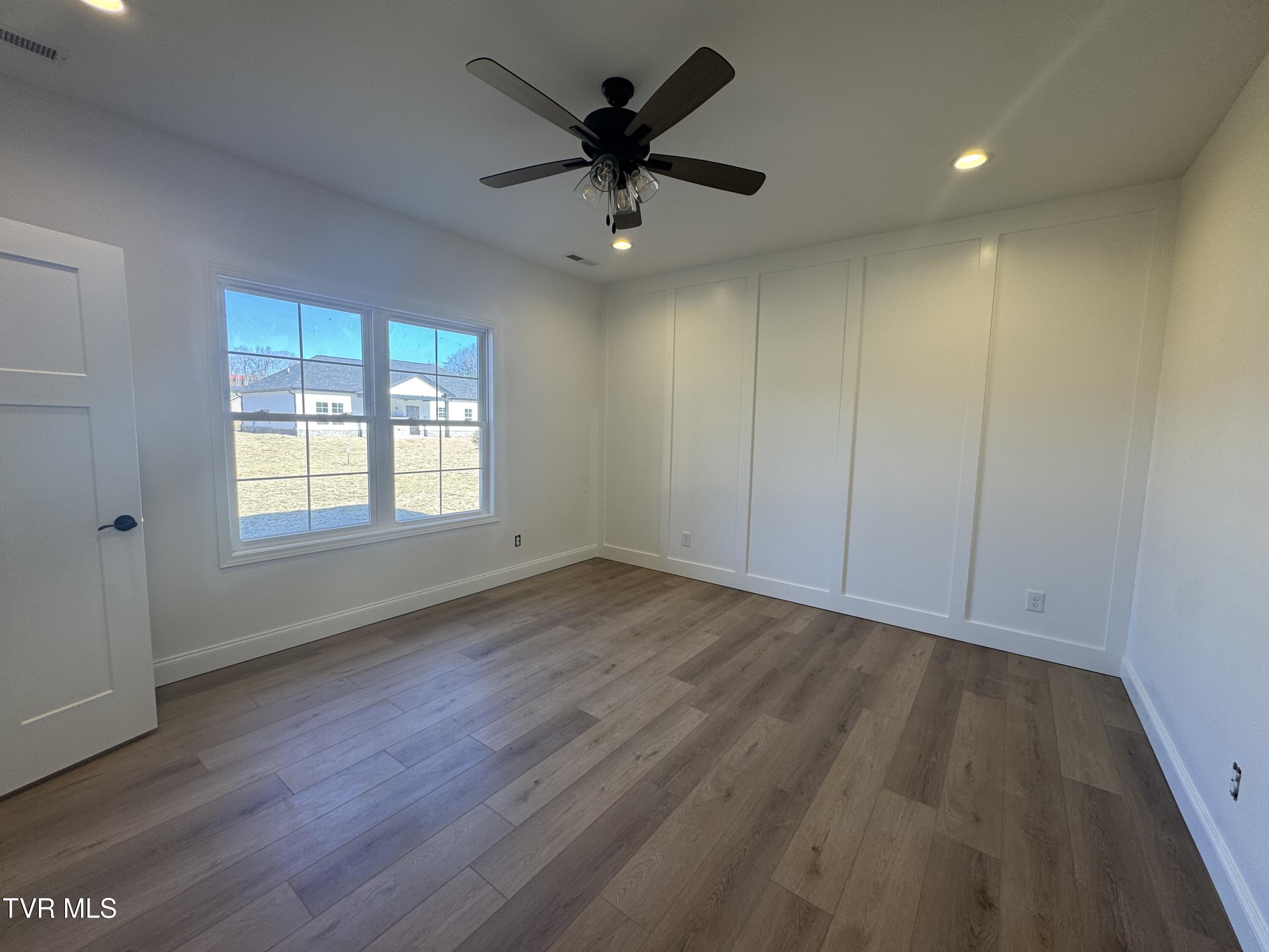 1209 Brown Road Erwin, TN 37650 - Photo 10 of 18 IMG_1761