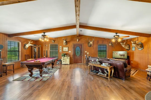 $4,967,200 | 817 Highway 59, George West, TX 78022