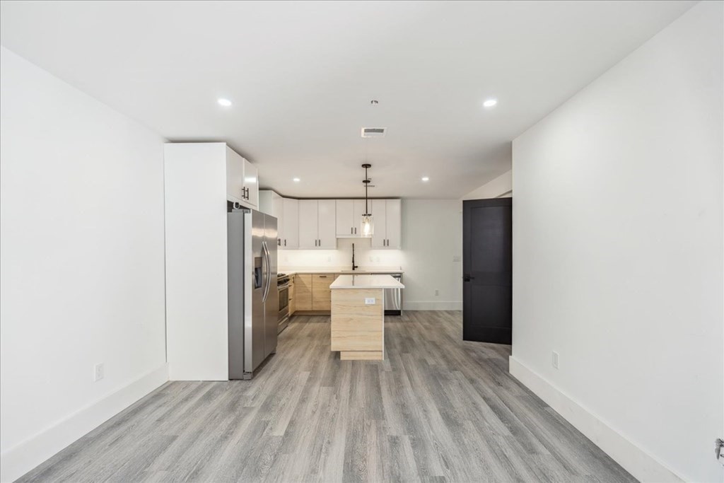 304 Sumner Street, Unit 4 Boston, MA 02128 - Photo 11 of 40