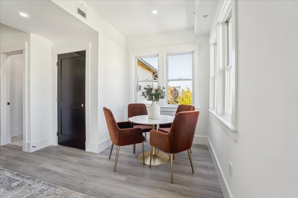 304 Sumner Street, Unit 4 Boston, MA 02128 - Photo 29 of 40