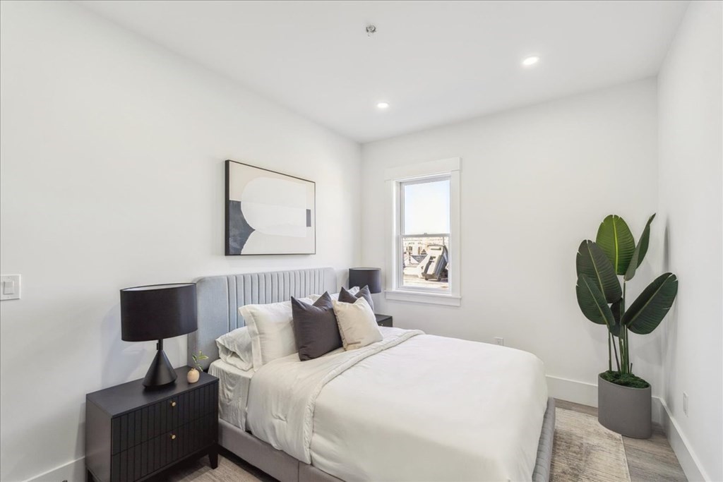 304 Sumner Street, Unit 4 Boston, MA 02128 - Photo 31 of 40