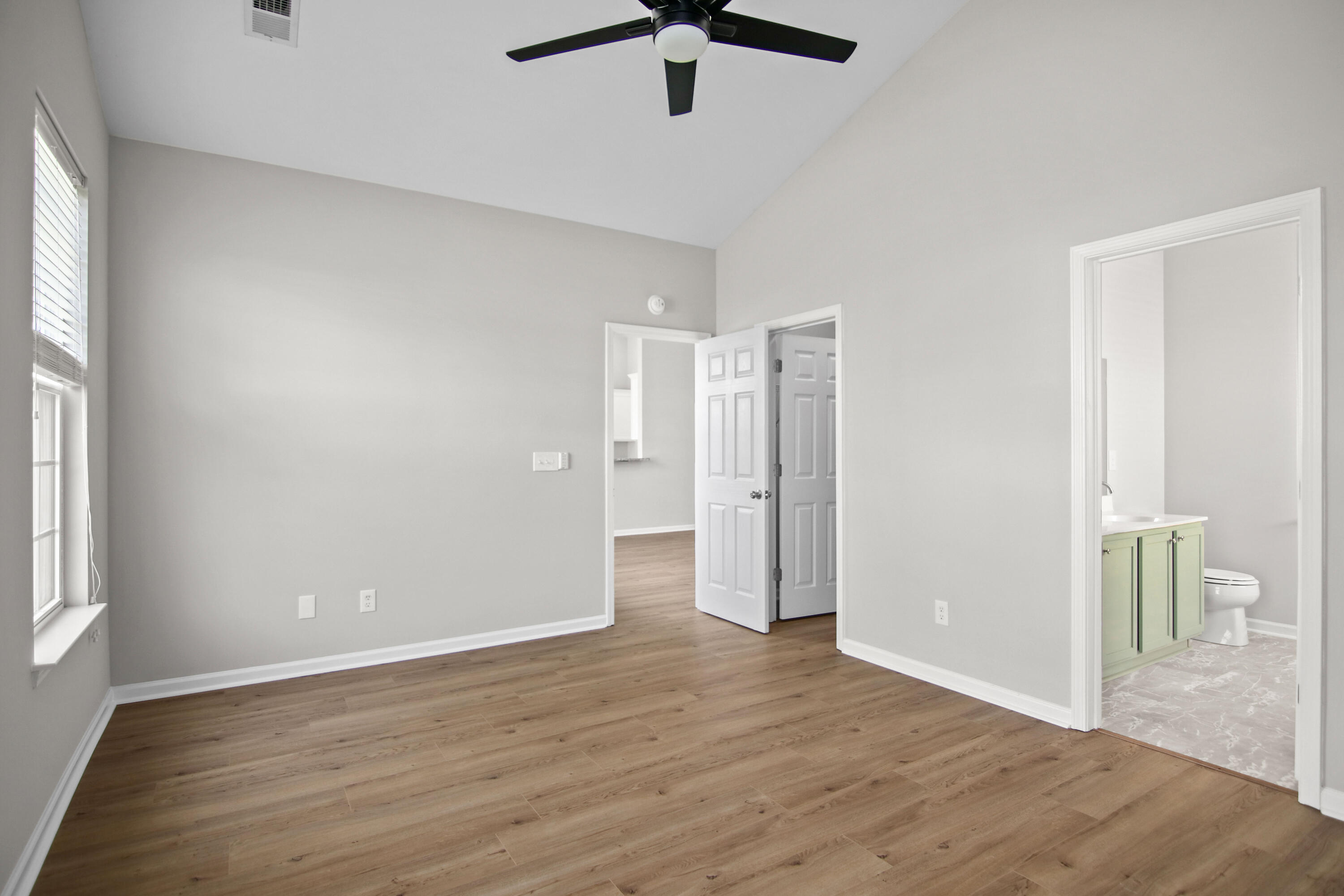 7652 Eagle Lake Road North Charleston, SC 29418 - Photo 11 of 19 7652EagleLakeRd-CasaVerdemediaLLC14