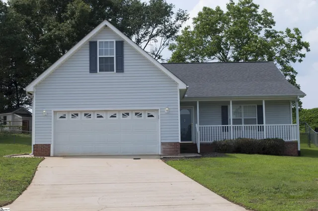 $359,900 | 7 Willow Wood Court, Taylors, SC 29687