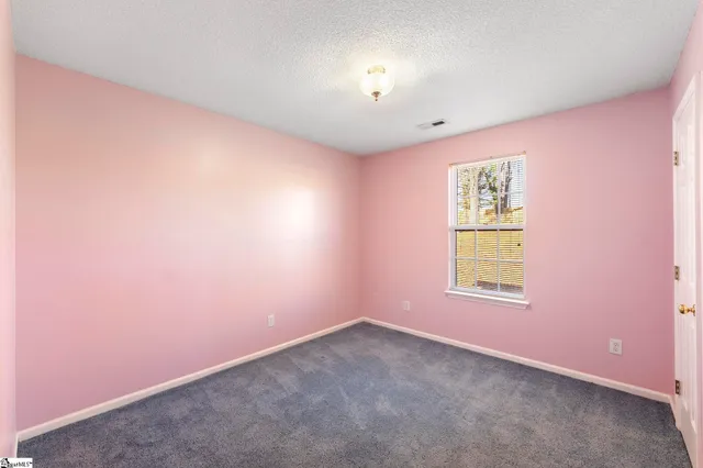 $315,000 | 7 Willow Wood Court, Taylors, SC 29687