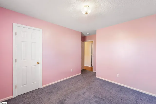 $315,000 | 7 Willow Wood Court, Taylors, SC 29687