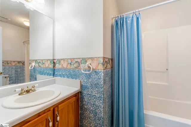 $315,000 | 7 Willow Wood Court, Taylors, SC 29687